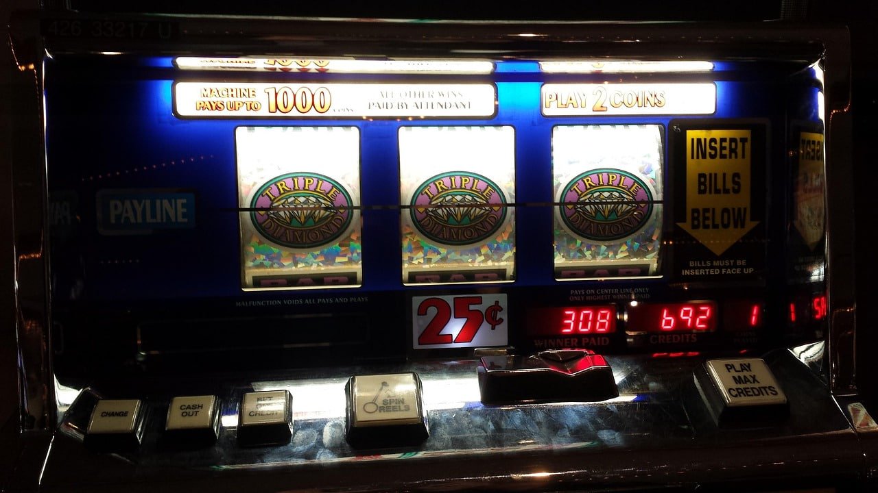 Riwayat game lengkap yang dapat diverifikasi kapan saja Riwayat permainan Caishen Wins menampilkan setiap putaran dengan waktu dan hasil